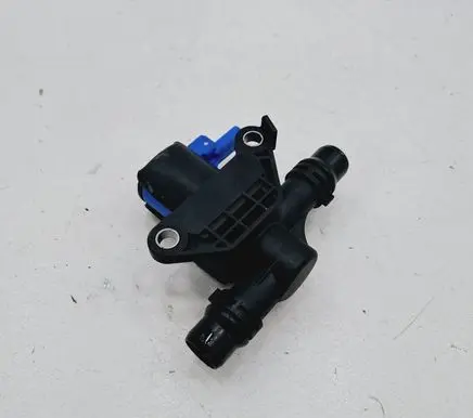 Peugeot 208 Engine coolant pipe/hose 9839741280