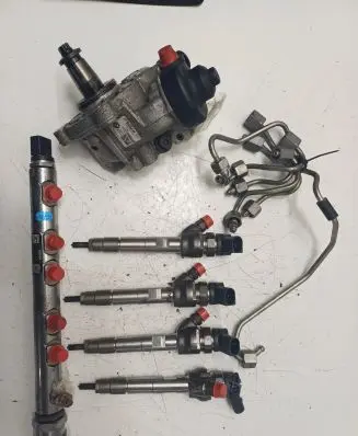 Mini Cooper Countryman R60 Fuel injection system set 0445010519 0445110599 8515060