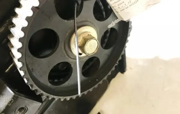 KIA Clarus Camshaft pulley/ VANOS 