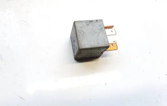 Volkswagen PASSAT B5.5 Other relay 191906383c 22204004