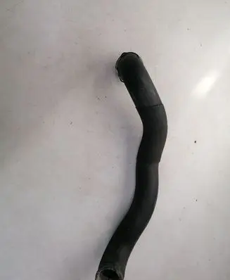Mercedes-Benz E W211 Engine coolant pipe/hose