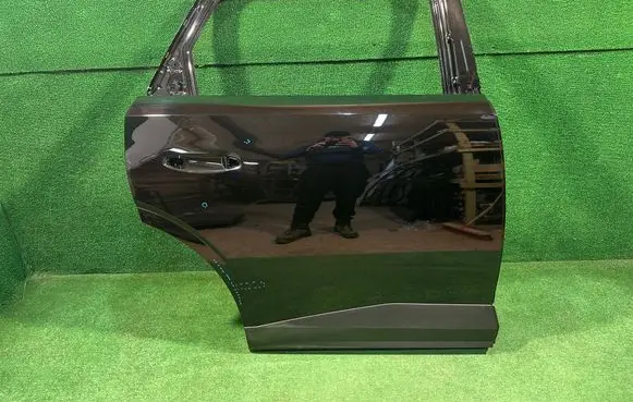 Peugeot 5008 III Rear door 5008IIIDRZWIPRAWYT
