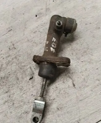Hyundai H-1, Starex, Satellite Clutch master cylinder