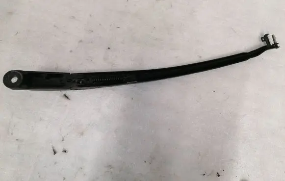 Volkswagen Touareg I Front wiper blade arm 7L6955401A
