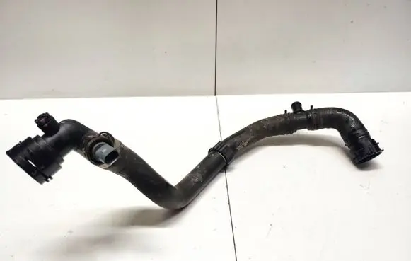 Audi A5 Engine coolant pipe/hose 8w0122055bn