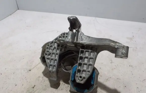 Mercedes-Benz EQS V297 A/C compressor mount bracket A2978306502