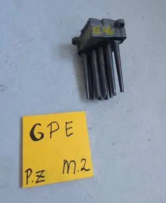 BMW 3 E46 Heater blower motor/fan resistor 64116929486