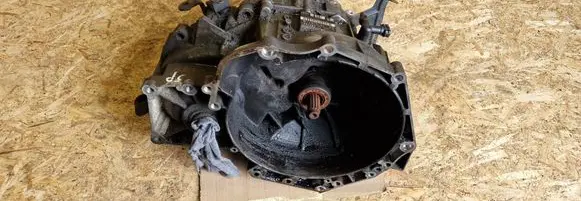 Opel Vectra C Manual 5 speed gearbox 13101871 S32032C62704 03C62704GU
