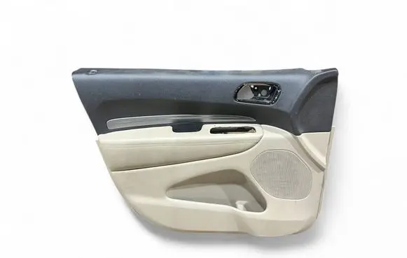 Dodge Durango III Front door card panel trim 1926117450620M 62015815