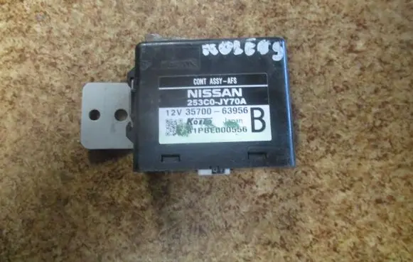 Renault Koleos I Light module LCM 253C0JY70A