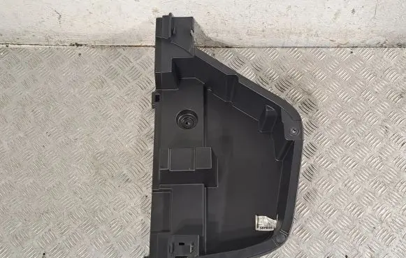 Toyota Avensis T270 Glove box in trunk 6499505030