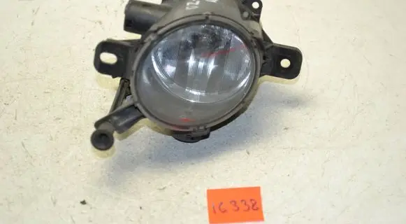 Opel Zafira B Front fog light 662588537 93357465