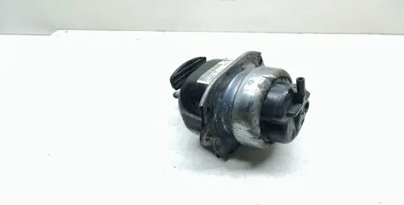 BMW X5 E70 Engine mount bracket 6795417