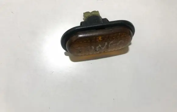 Renault Megane I Front fender indicator light sr0142789