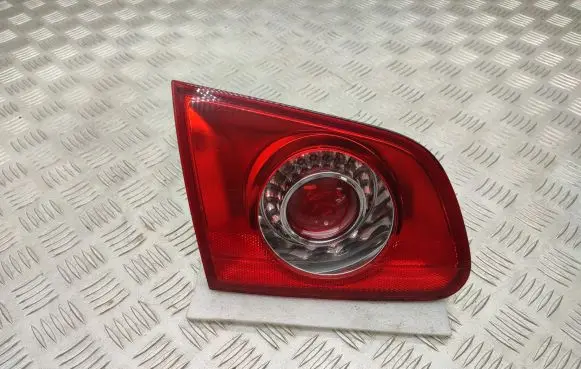 Volkswagen PASSAT B6 Tailgate rear/tail lights 3C9945093