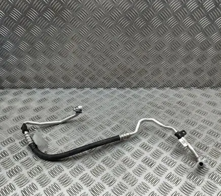 Land Rover Discovery 5 Air conditioning (A/C) pipe/hose MY4219N601BB