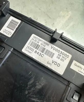 Volkswagen Caddy Speedometer (instrument cluster) 2K0920843C VWZ7Z0F7136886 2509061950