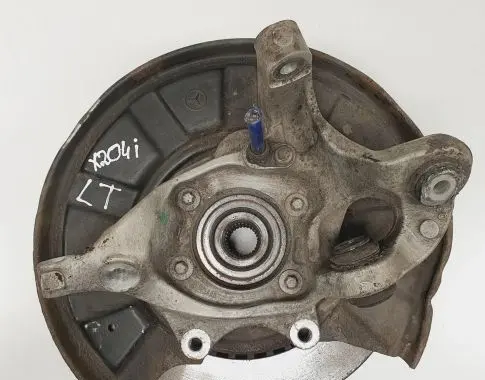 Mercedes-Benz GLK (X204) Rear wheel hub