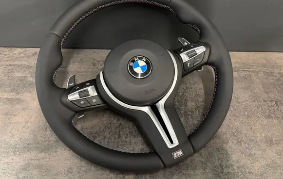 BMW X3 F25 Steering wheel