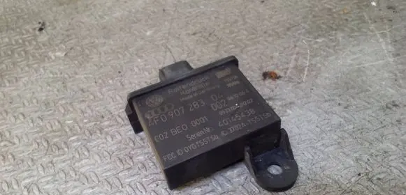 Audi Q7 4L Tire pressure sensor 4F090728304