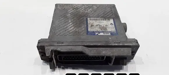 Renault Scenic I Engine control unit/module R04080017B