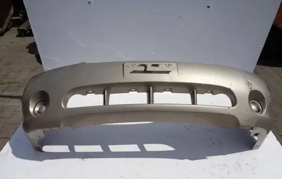 KIA Sedona Front bumper