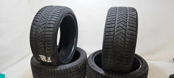 Mercedes-Benz GLE (W166 - C292) R21 winter tire PIRELLI