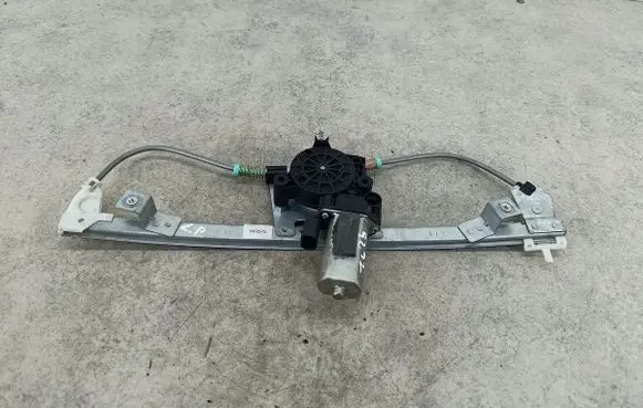 Fiat Grande Punto Front door window regulator with motor 