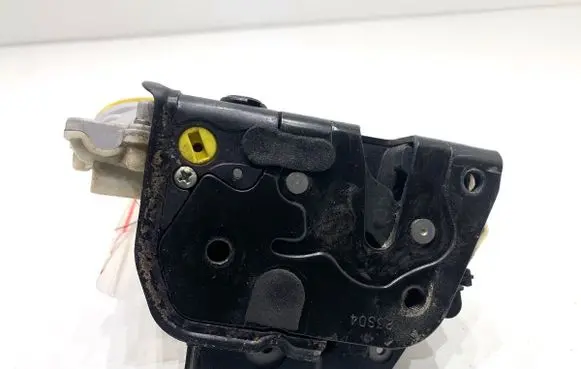 Audi A6 S6 C6 4F Rear door lock 4F0839015