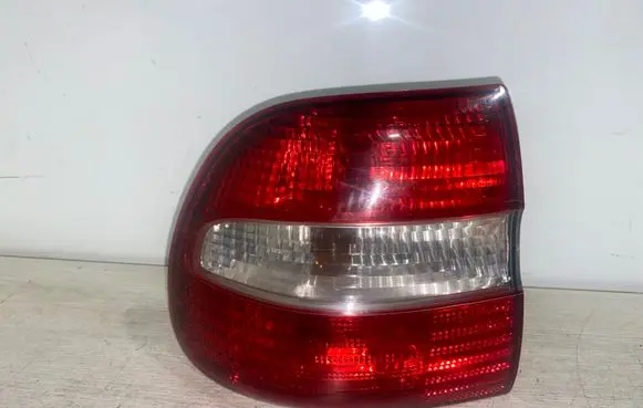 Volvo S40, V40 Rear/tail lights 30887333