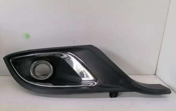 Dodge Challenger Front fog light trim/grill 05113679A 08871124