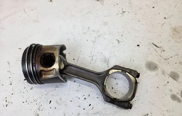 Saab 9-3 Ver2 Piston with connecting rod 4R08269A
