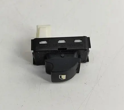 Opel Mokka B Electric window control switch 98044803ZD