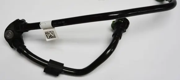 Audi A8 S8 D5 Engine coolant pipe/hose 4M0317801 8W0317841