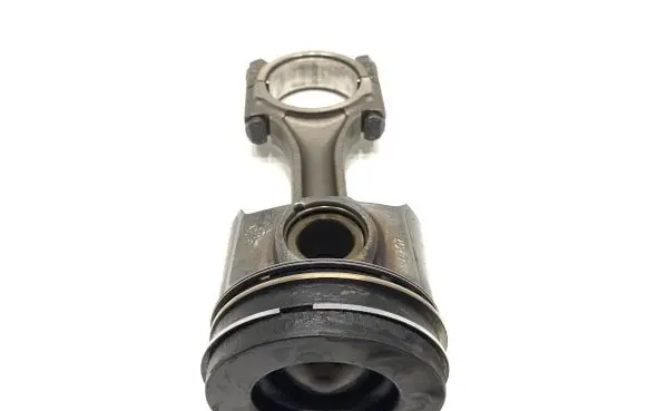 Ford Mondeo MK V Piston with connecting rod T8CC