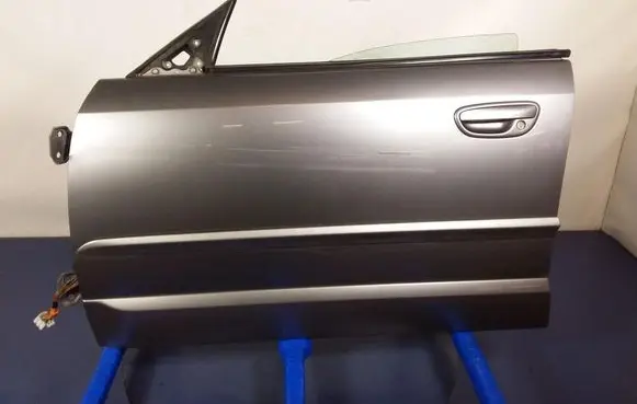 Subaru Outback Front door 