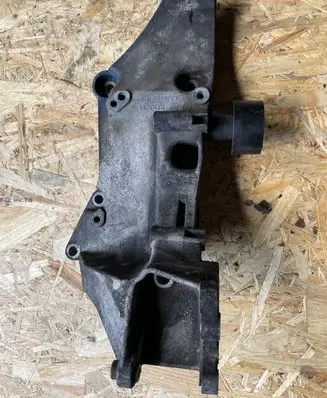 Generator/alternator bracket