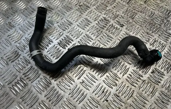 Land Rover Range Rover Sport L494 Engine coolant pipe/hose FPLA-8K576-CA