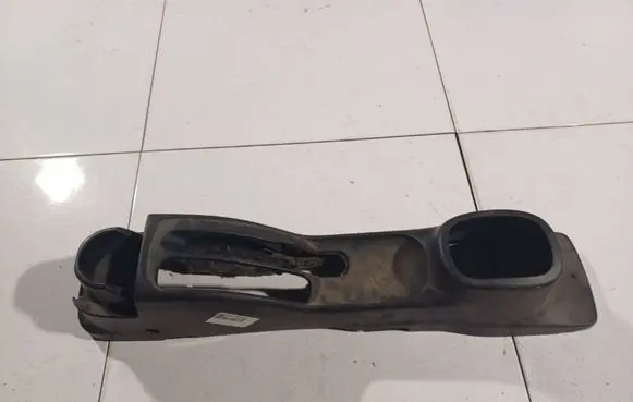 Nissan Micra Center console 96910
