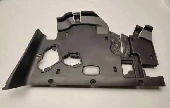 Mercedes-Benz GL X166 Panel trim A1666800507