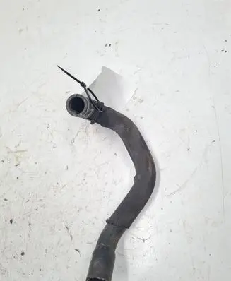 Volkswagen Jetta VI Engine coolant pipe/hose 5C0121063