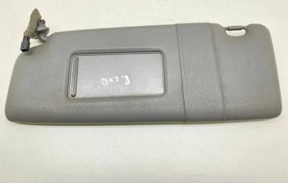 Audi A4 S4 B6 8E 8H Sun visor 8H0857551