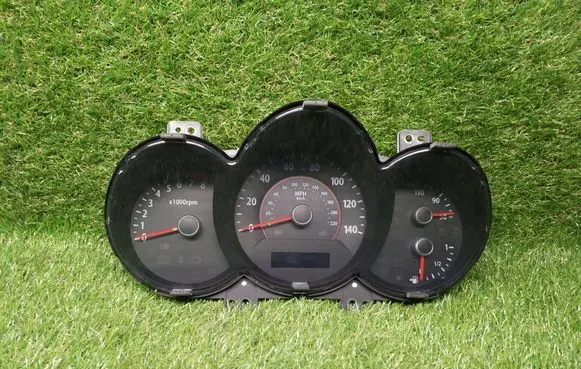 KIA Soul Speedometer (instrument cluster) 940012K001