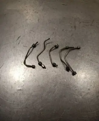 Peugeot 308 Fuel injector supply line/pipe 