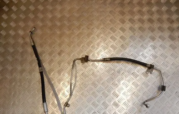 BMW 5 E60 E61 Power steering hose/pipe/line 6770429 38451