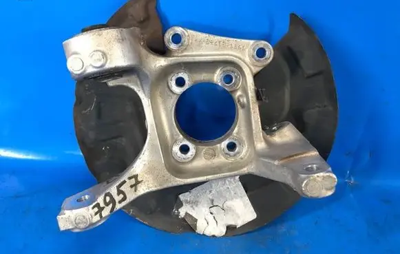 Ford Fusion II Rear wheel hub spindle/knuckle DG9Z5B759A