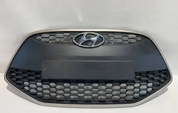 Hyundai ix20 Front bumper upper radiator grill 863511K500