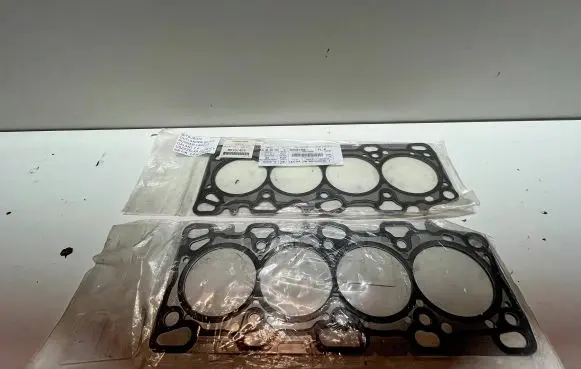 Mitsubishi Galant Other cylinder head part MD361466