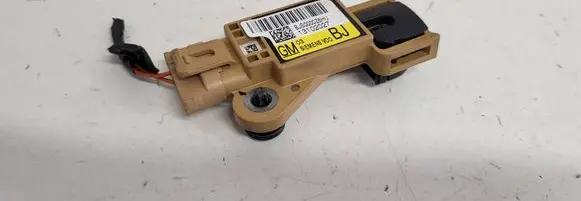 Opel Signum Airbag deployment crash/impact sensor BJS0000Z6HU 13102027