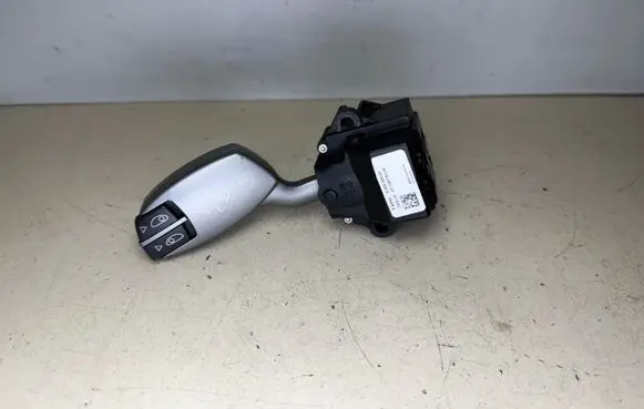 BMW 7 E65 E66 Indicator stalk 6959984 695998403 0110676005